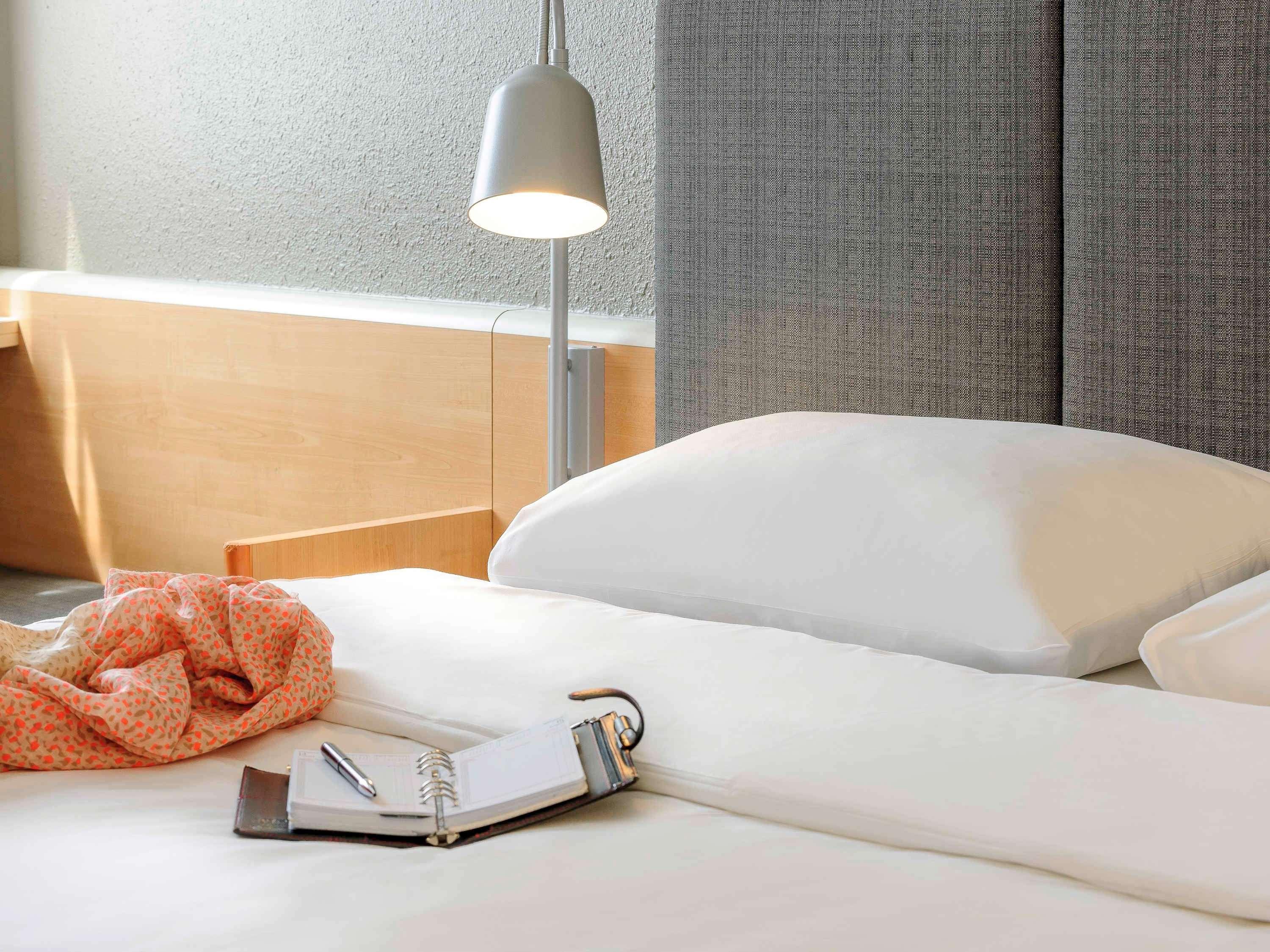 Ibis Hotel Frankfurt Messe West Frankfurt am Main Exterior photo